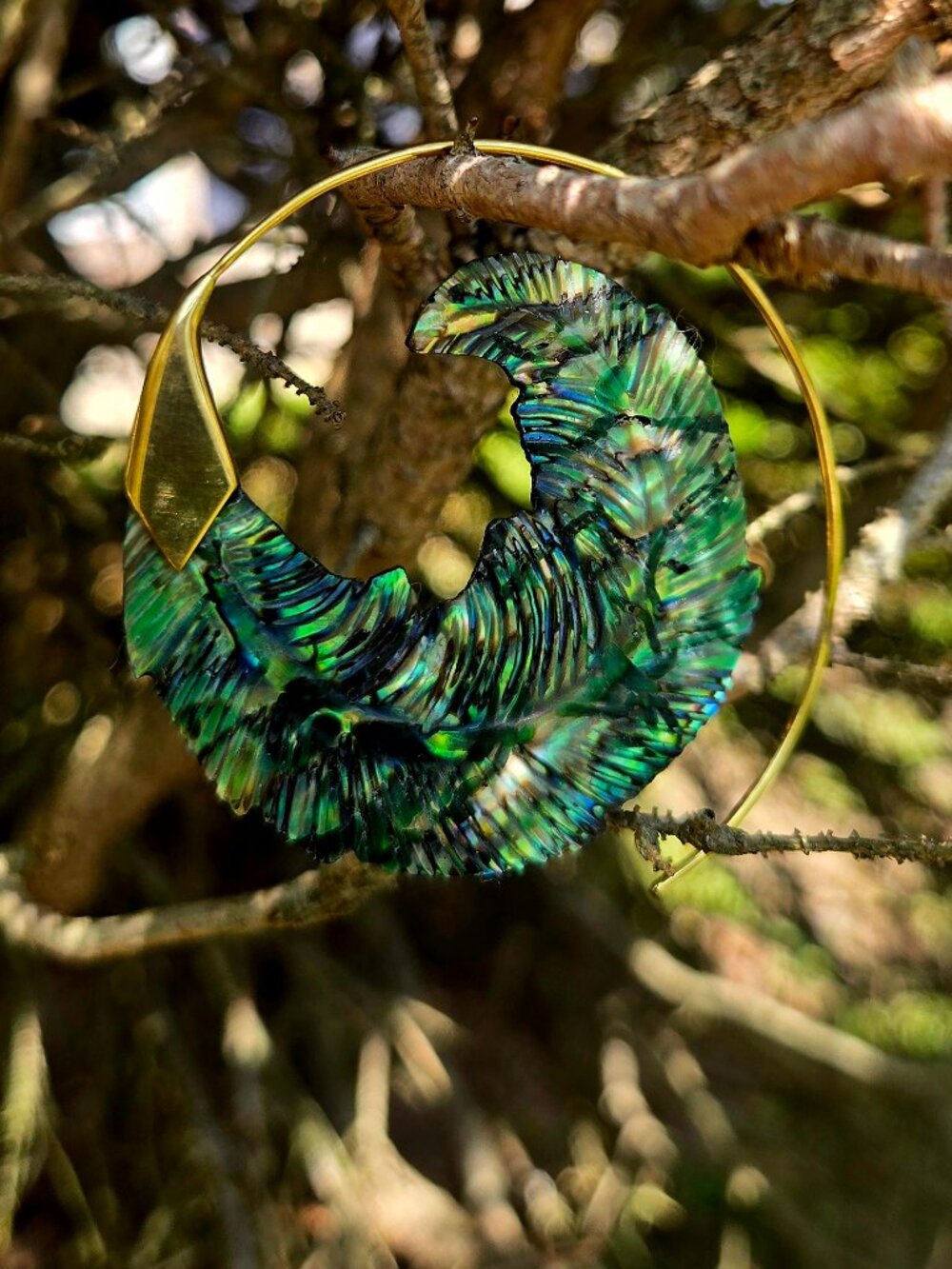 Abalone Sea Shell Hoop Earring (single) - Picture 5 of 10